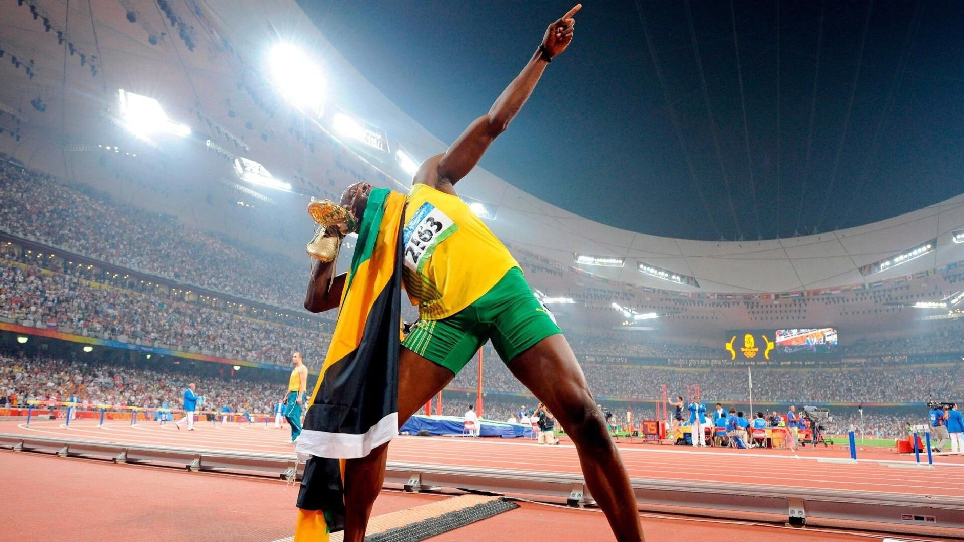 爱游戏官方论坛-自由泳接力南非女将速度惊人，女子自由泳接力世界纪录